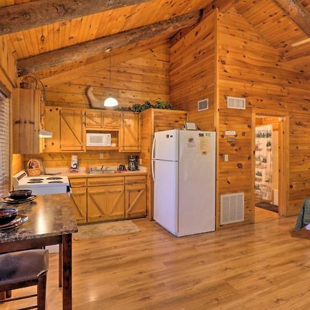 Peaceful Cabin With Hot Tub - Near Broken Bow Lake! Stephens Gap Экстерьер фото