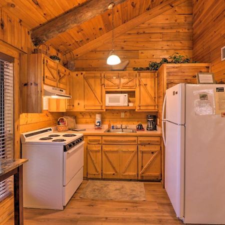 Peaceful Cabin With Hot Tub - Near Broken Bow Lake! Stephens Gap Экстерьер фото